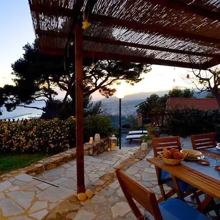 House With 2 Bedrooms In With Wifi Holiday home Imperia